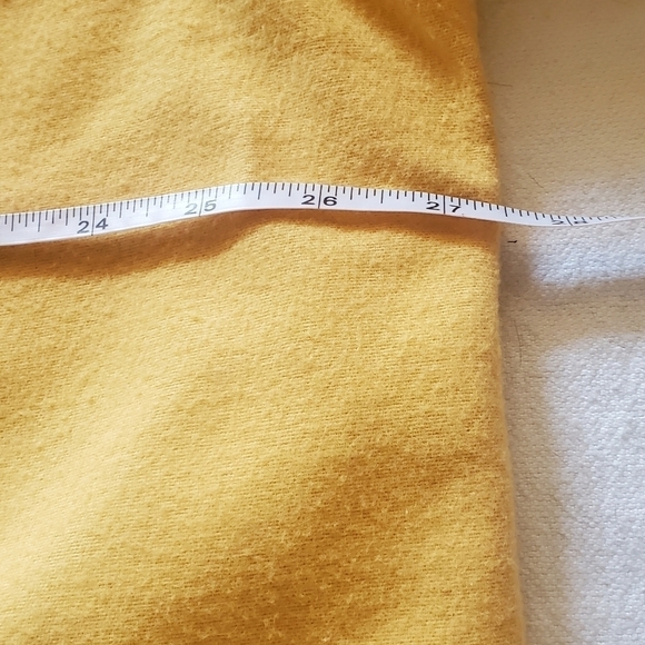 L.L. Bean Yellow Flannel Long Slv Casual Button Down Sz. XL Shirt - Picture 9 of 10